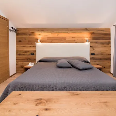 Ferrovia ホテル Calalzo di Cadore