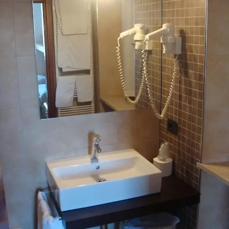 Hotell Ferrovia Calalzo di Cadore