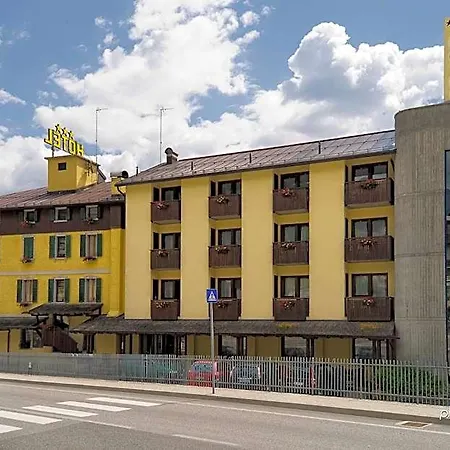 Hotell Ferrovia 3*